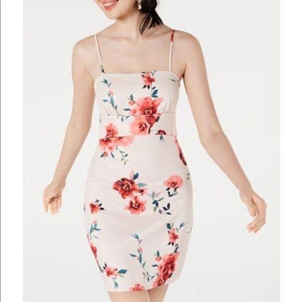 Sequin Hearts Emma Floral Open-Back Dress NWT Size 13